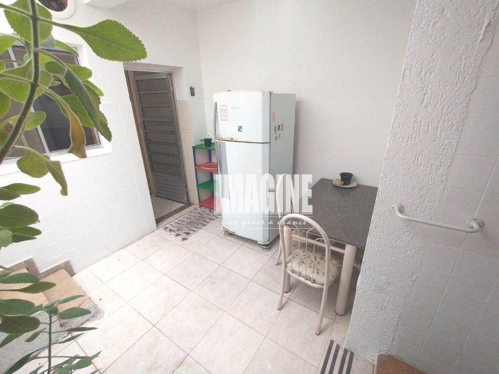 Sobrado à venda com 3 quartos, 140m² - Foto 15