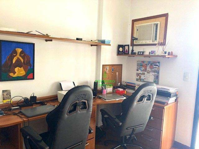 Apartamento à venda com 4 quartos, 193m² - Foto 19