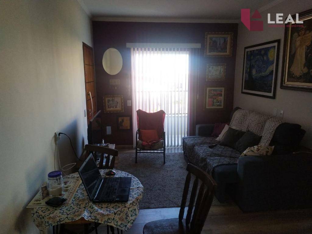 Apartamento à venda com 2 quartos, 57m² - Foto 1