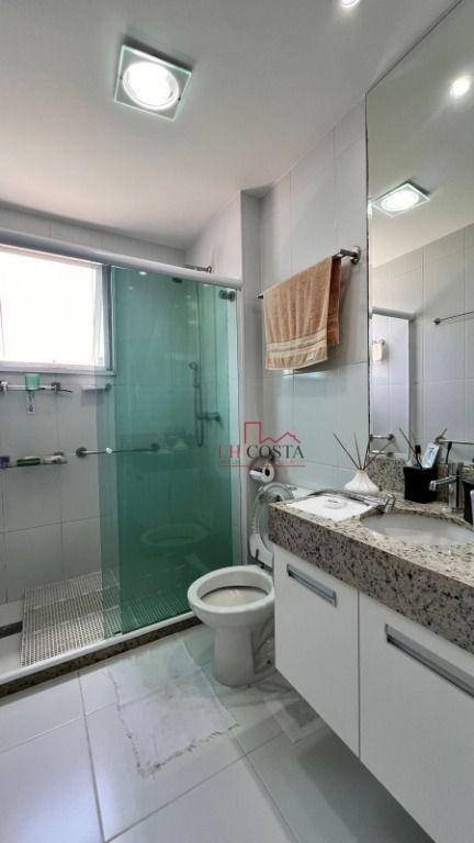 Apartamento à venda com 2 quartos, 83m² - Foto 10