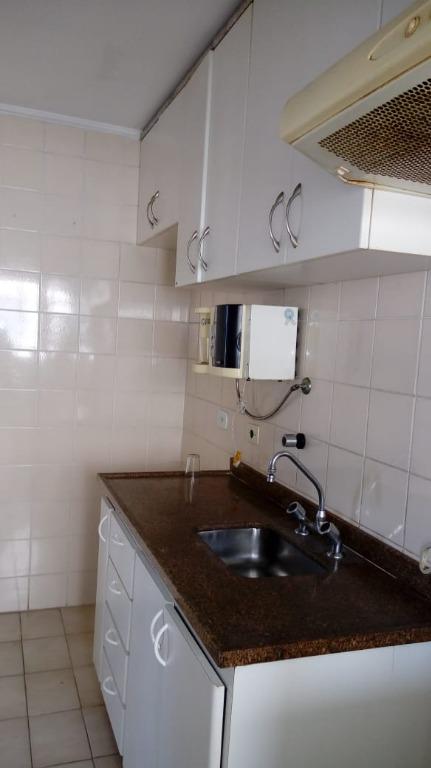 Apartamento à venda com 2 quartos, 58m² - Foto 11