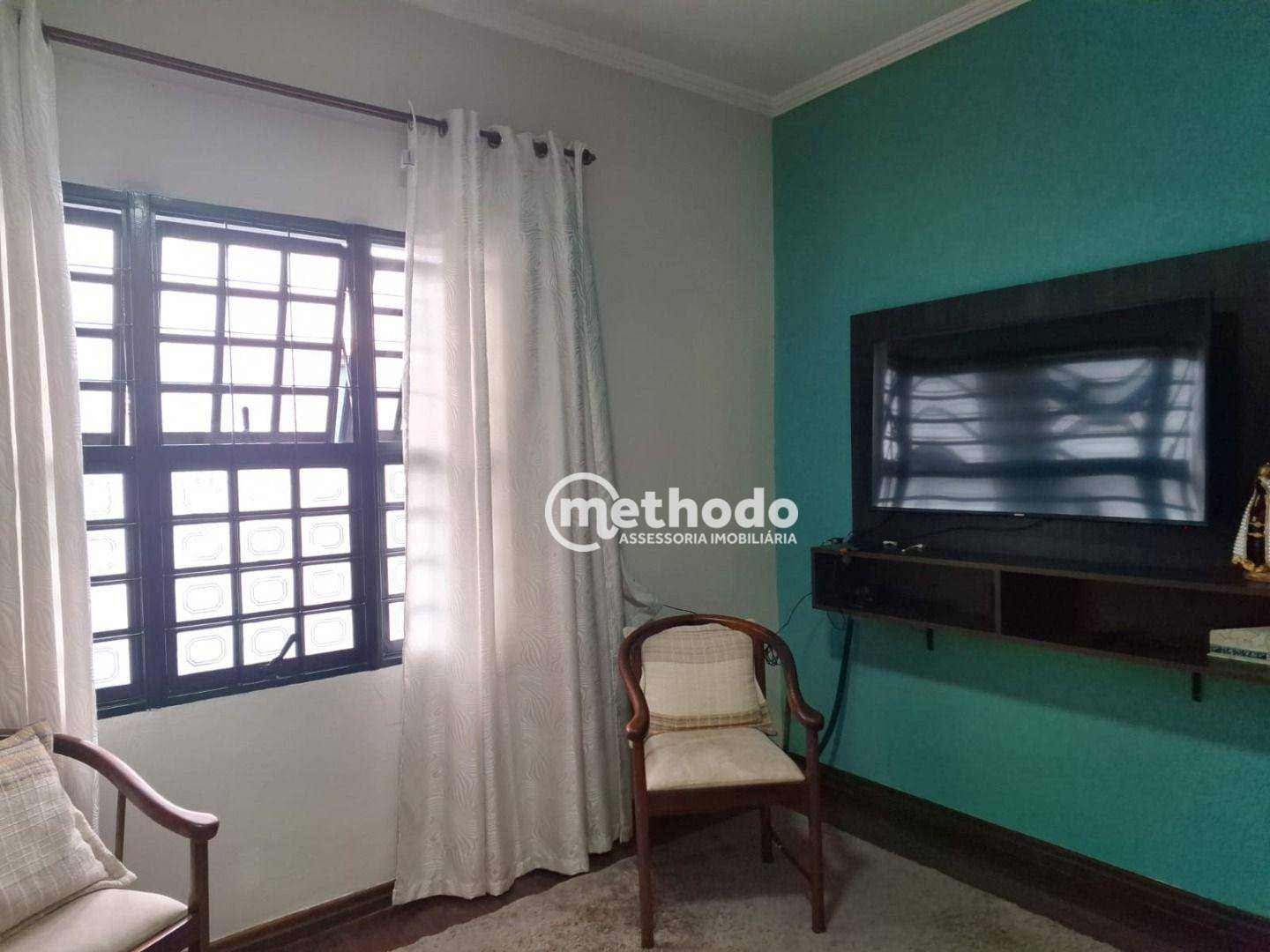 Casa à venda com 3 quartos, 240m² - Foto 35