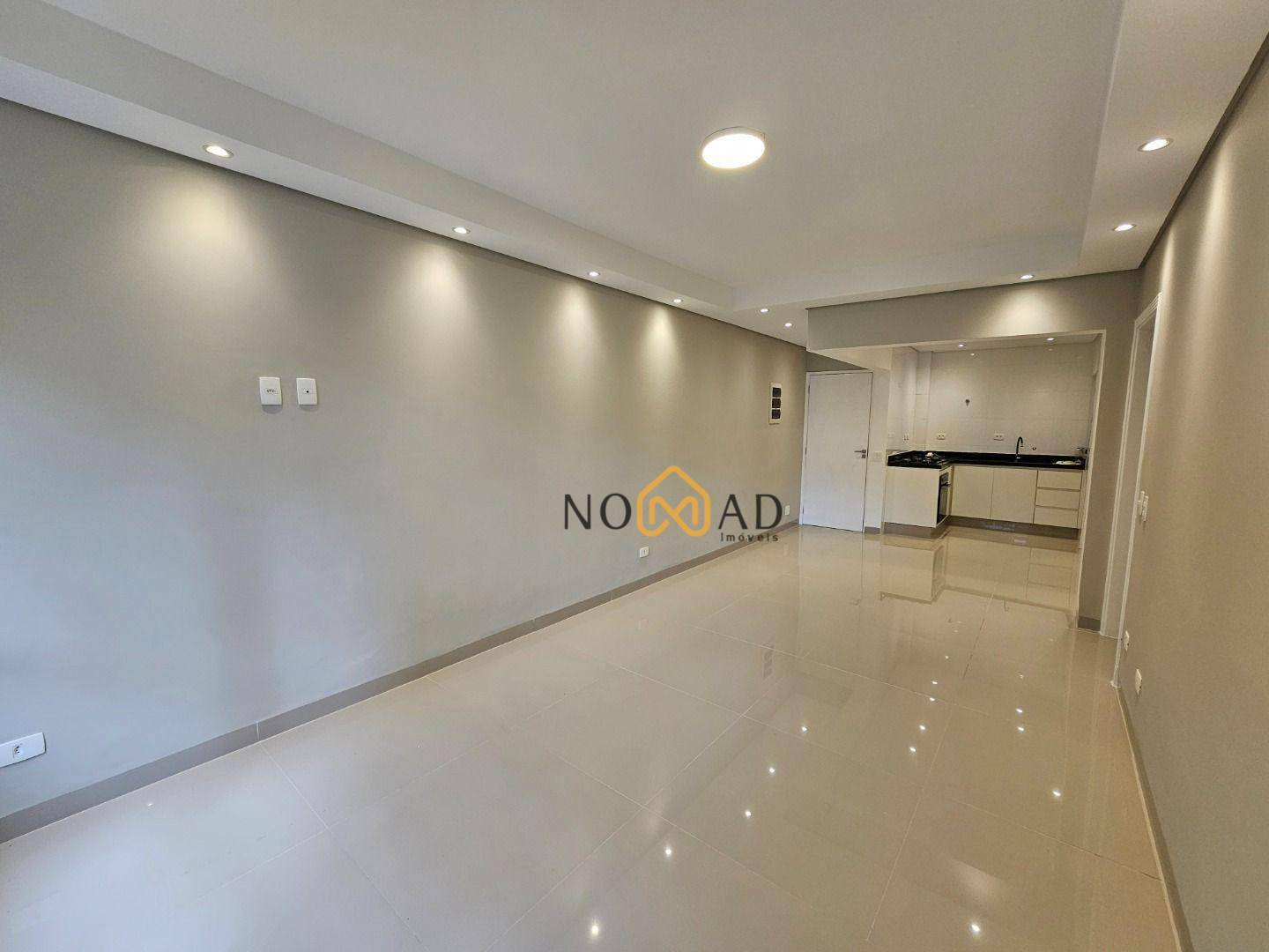 Apartamento à venda com 3 quartos, 100m² - Foto 3