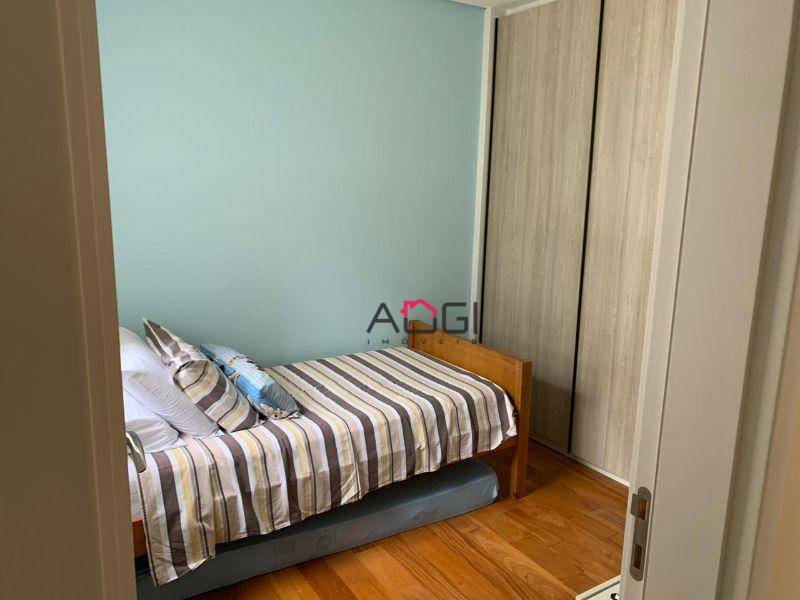 Apartamento à venda com 3 quartos, 190m² - Foto 14