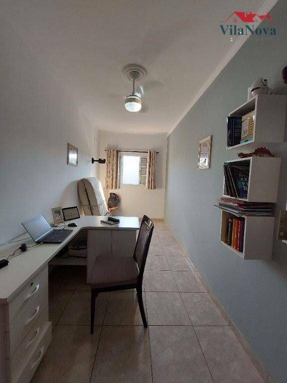 Casa à venda com 3 quartos, 199m² - Foto 35