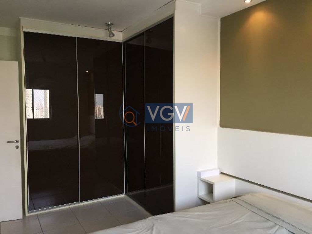 Apartamento à venda com 3 quartos, 116m² - Foto 3