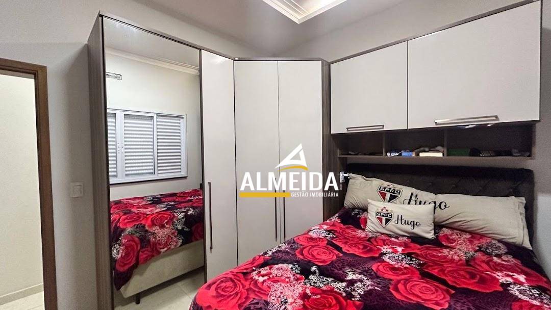 Casa, 2 quartos, 180 m² - Foto 2