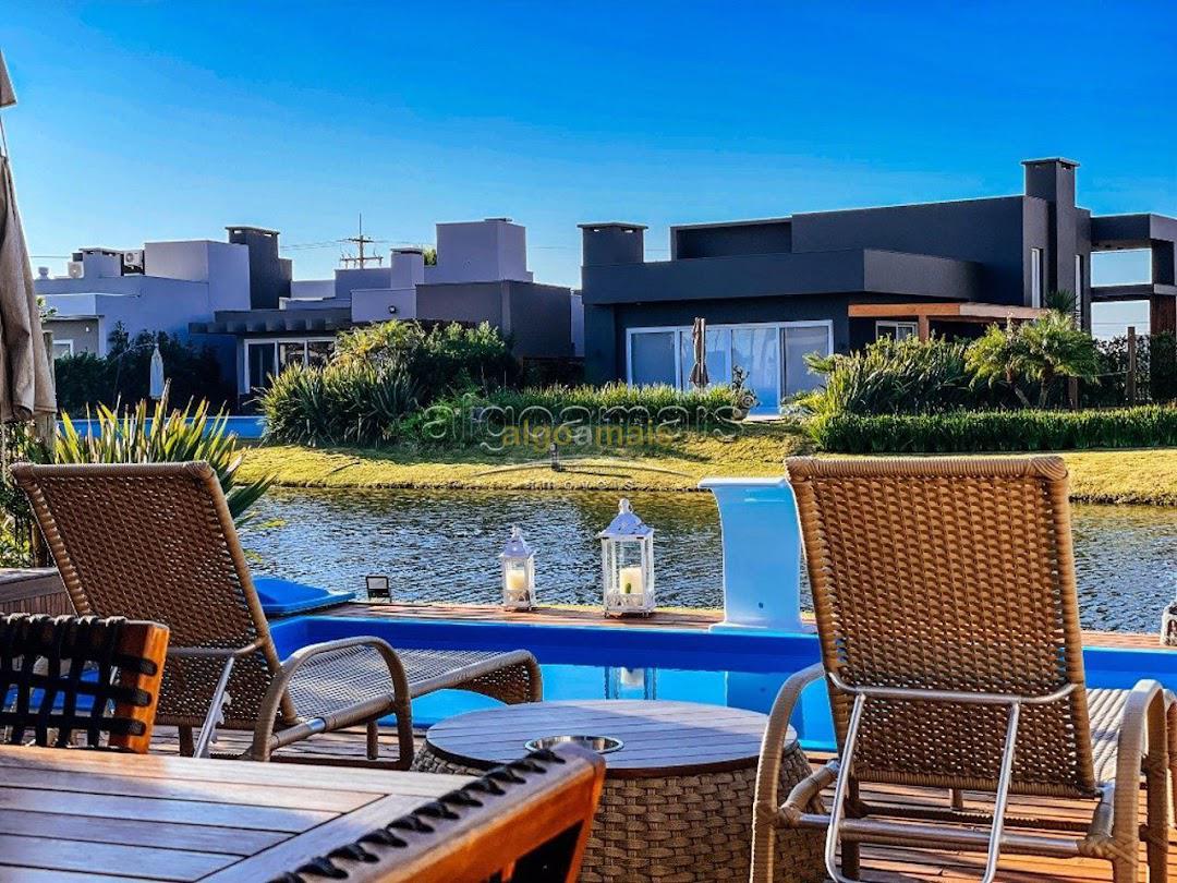 Casa à venda com 4 quartos, 187m² - Foto 39
