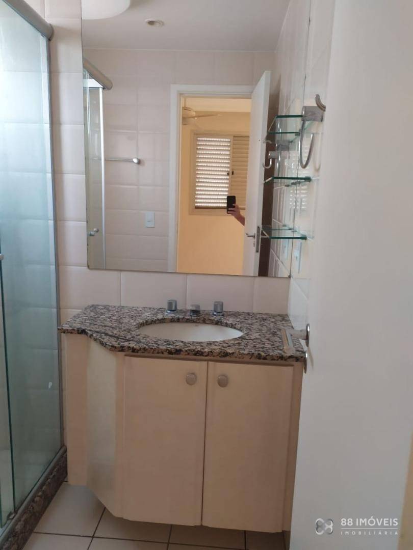 Apartamento para alugar com 3 quartos, 79m² - Foto 10