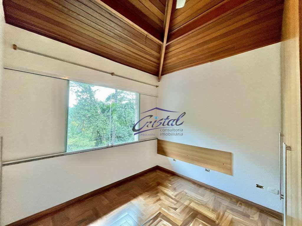 Casa de Condomínio para alugar com 4 quartos, 350m² - Foto 39