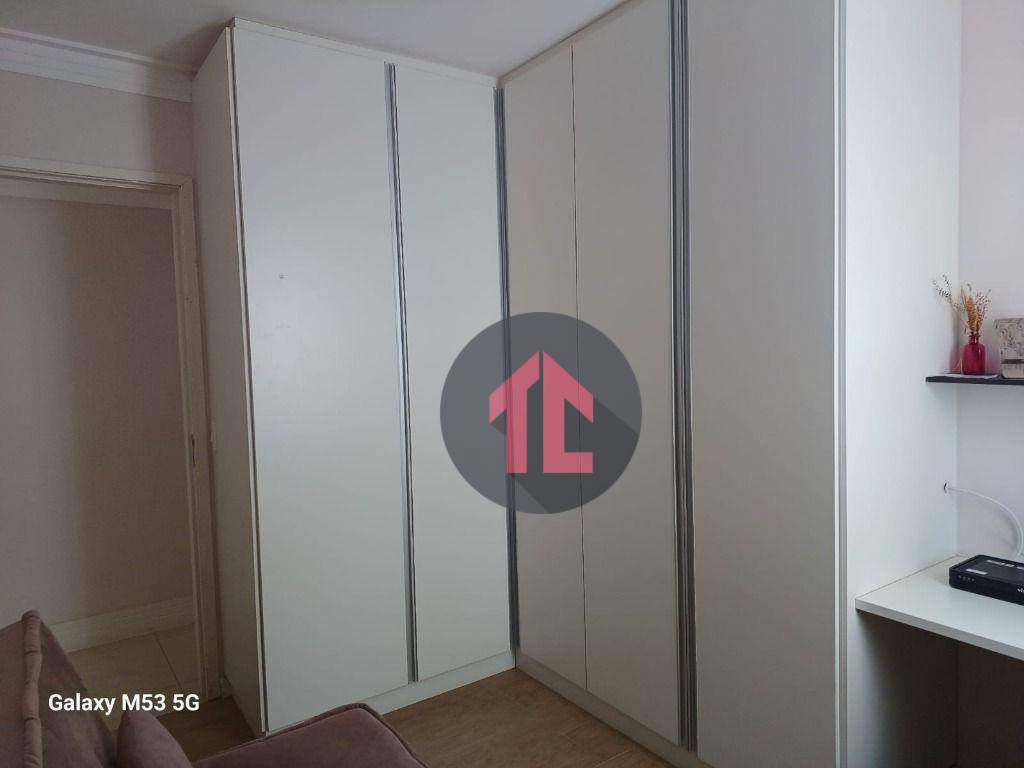 Apartamento à venda com 3 quartos, 87m² - Foto 13