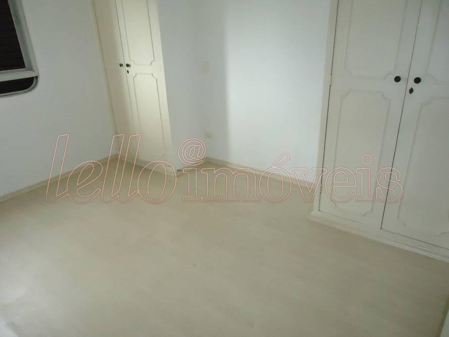 Apartamento para alugar com 3 quartos, 110m² - Foto 7