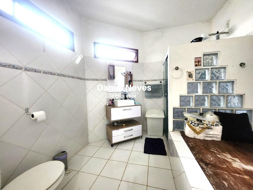 Casa à venda com 4 quartos, 207m² - Foto 24