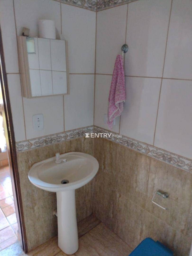 Chácara à venda com 3 quartos, 250m² - Foto 14