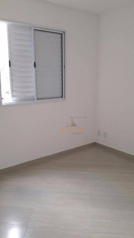 Apartamento à venda com 2 quartos, 50m² - Foto 2