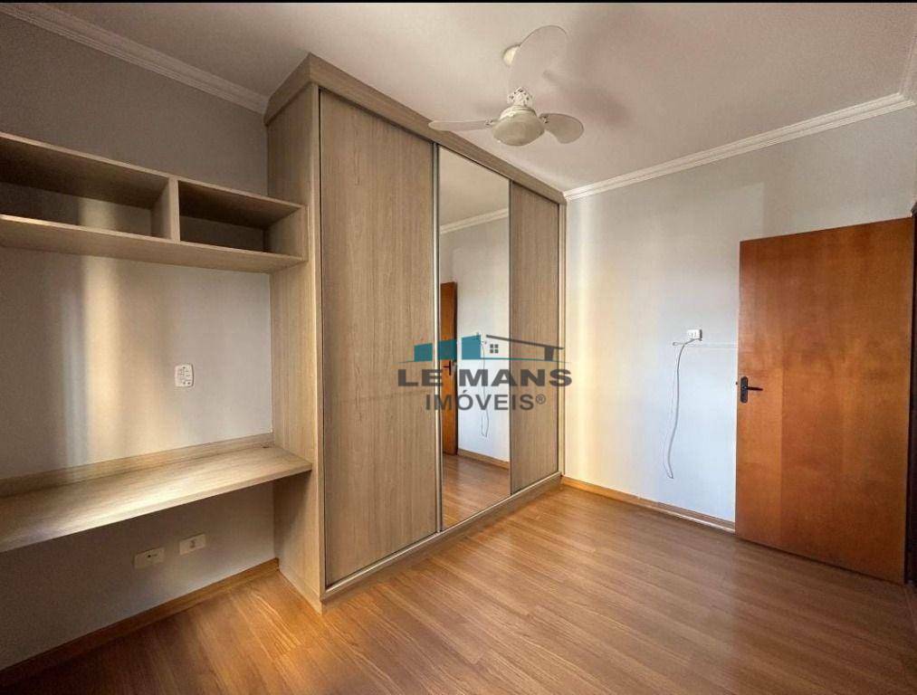 Apartamento à venda com 3 quartos, 87m² - Foto 4