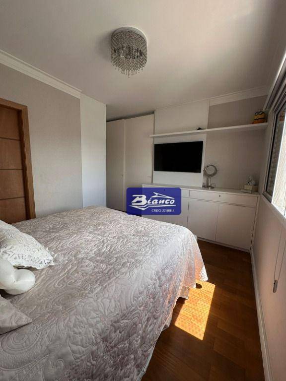 Apartamento à venda com 4 quartos, 185m² - Foto 31