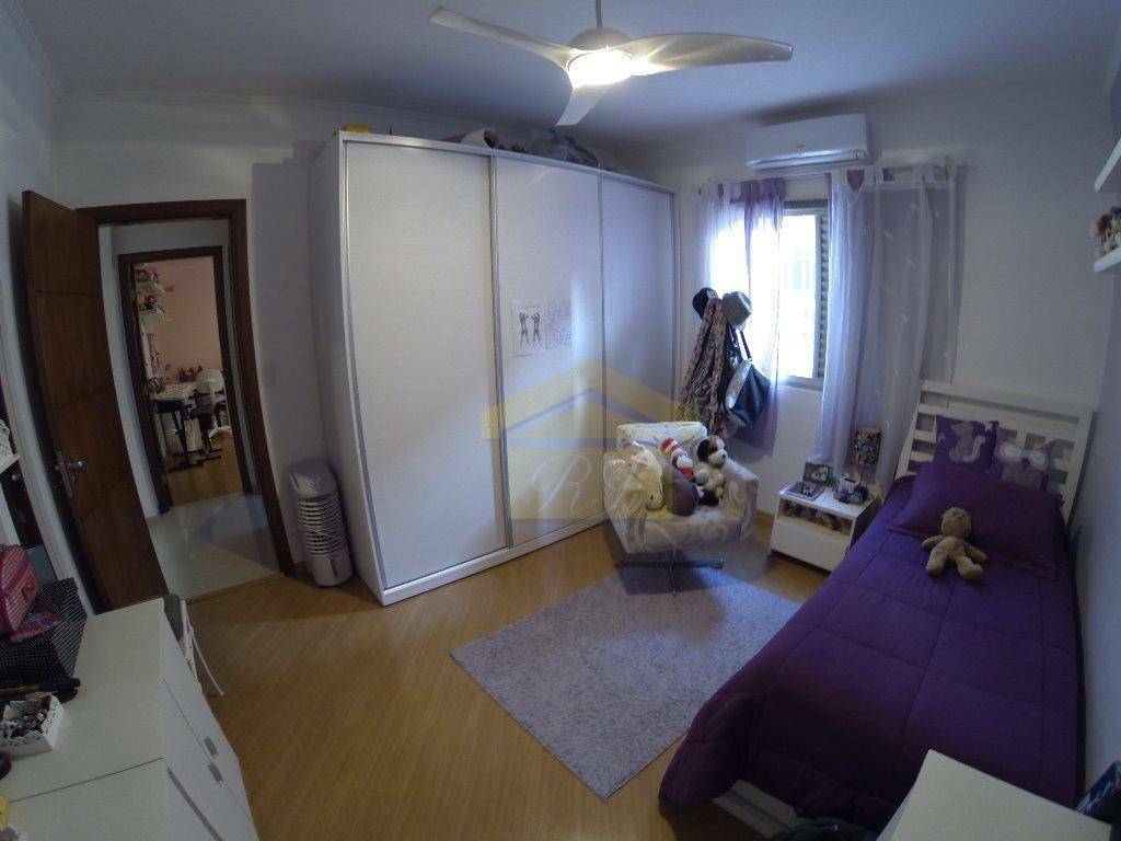 Casa à venda com 3 quartos, 180m² - Foto 11