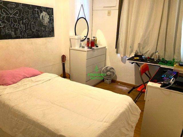 Apartamento à venda com 3 quartos, 138m² - Foto 9