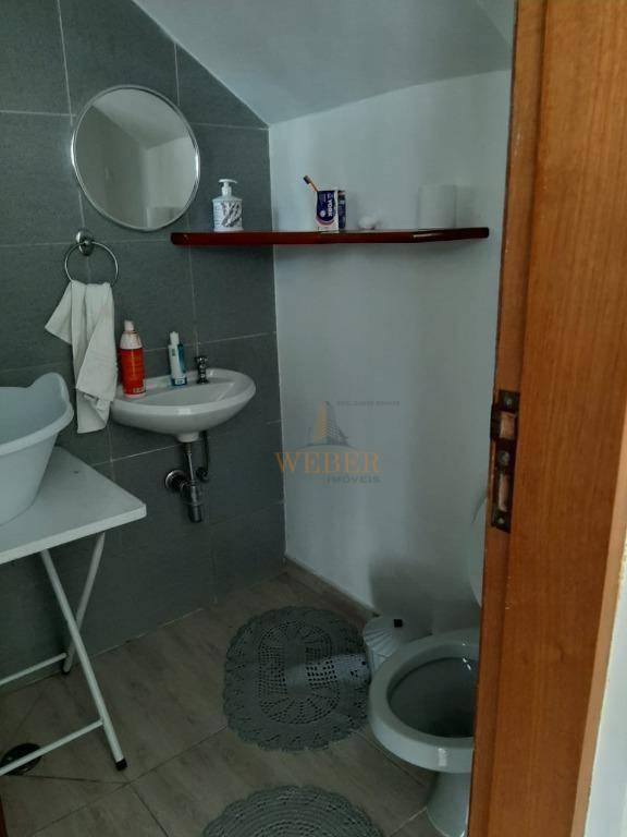 Sobrado à venda com 2 quartos, 250m² - Foto 12