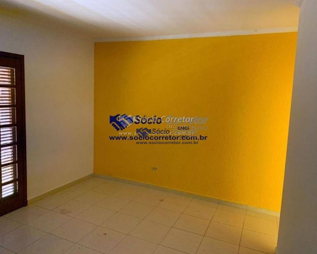 Sobrado à venda com 3 quartos, 200m² - Foto 17