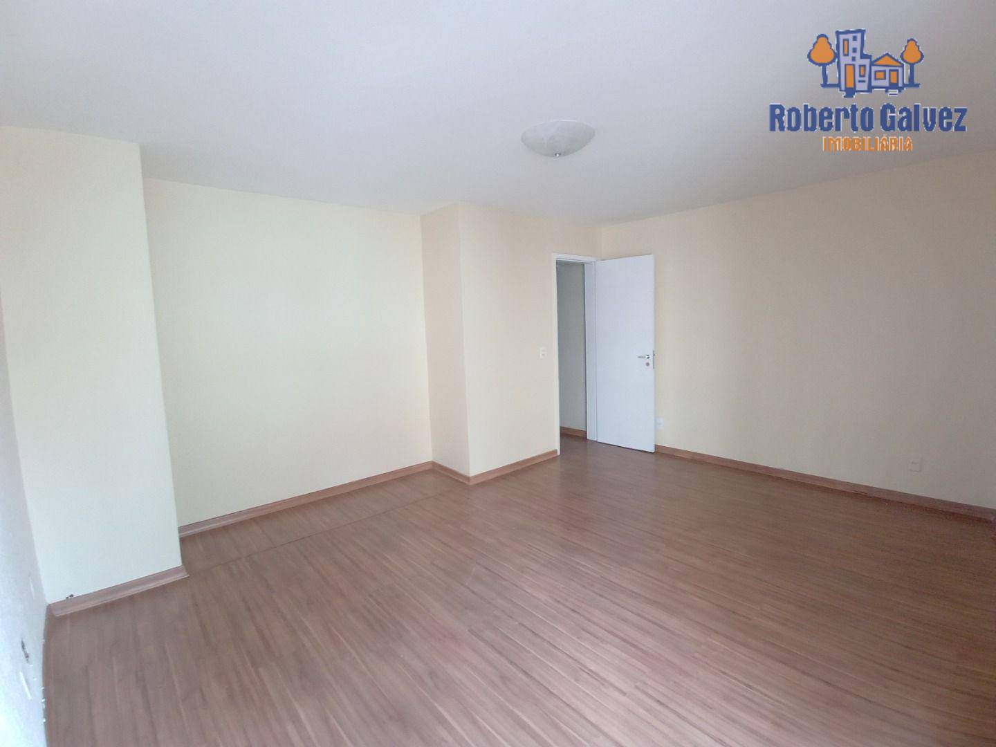 Apartamento para alugar com 2 quartos, 160m² - Foto 13