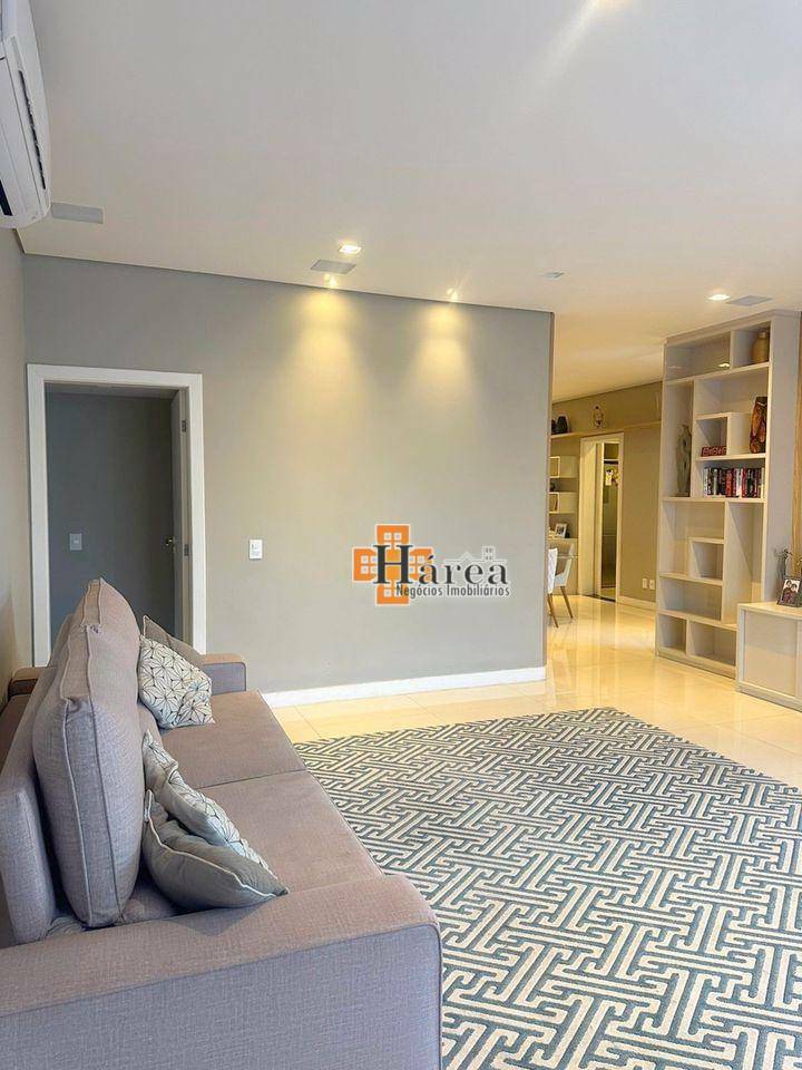 Casa de Condomínio à venda com 4 quartos, 296m² - Foto 2