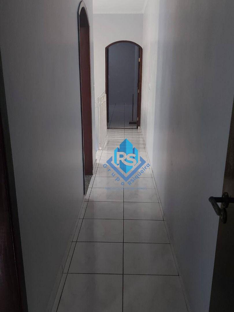 Sobrado à venda com 3 quartos, 210m² - Foto 13