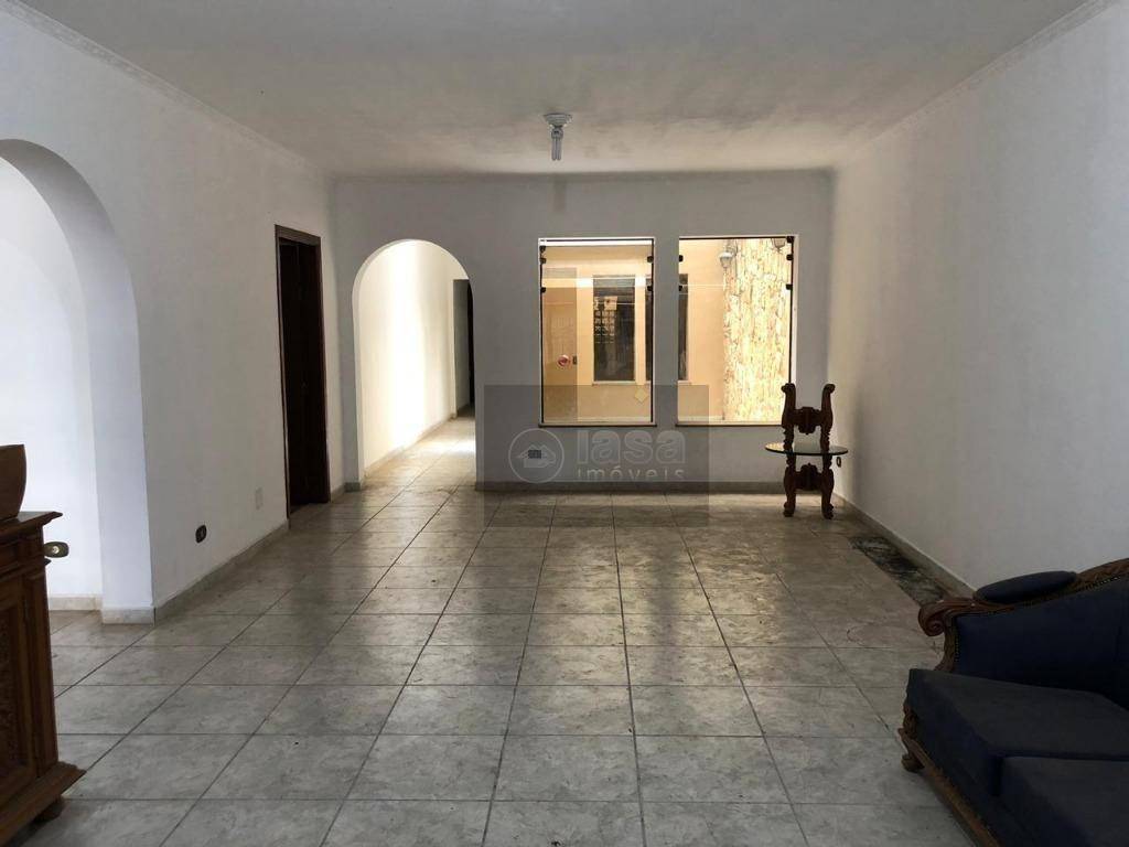 Casa à venda com 5 quartos, 365m² - Foto 1