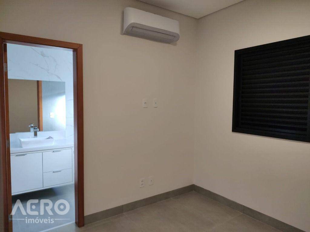 Casa de Condomínio à venda com 3 quartos, 224m² - Foto 13