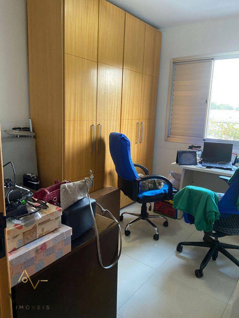 Apartamento à venda com 3 quartos, 90m² - Foto 8