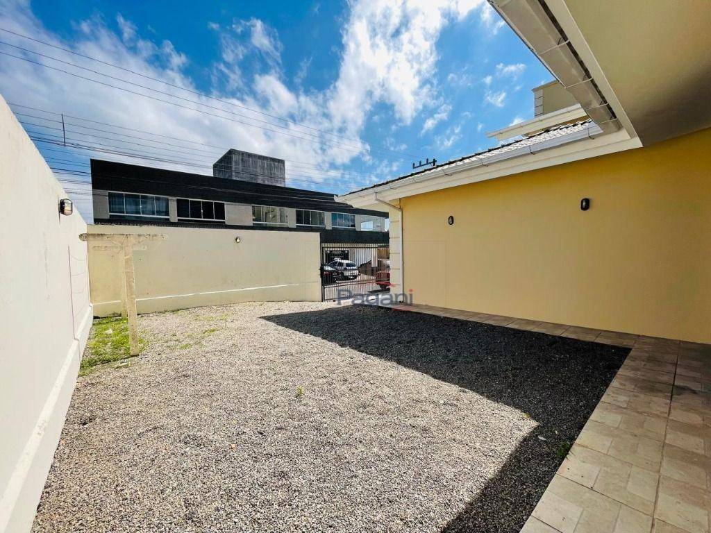 Casa, 4 quartos, 259 m² - Foto 45