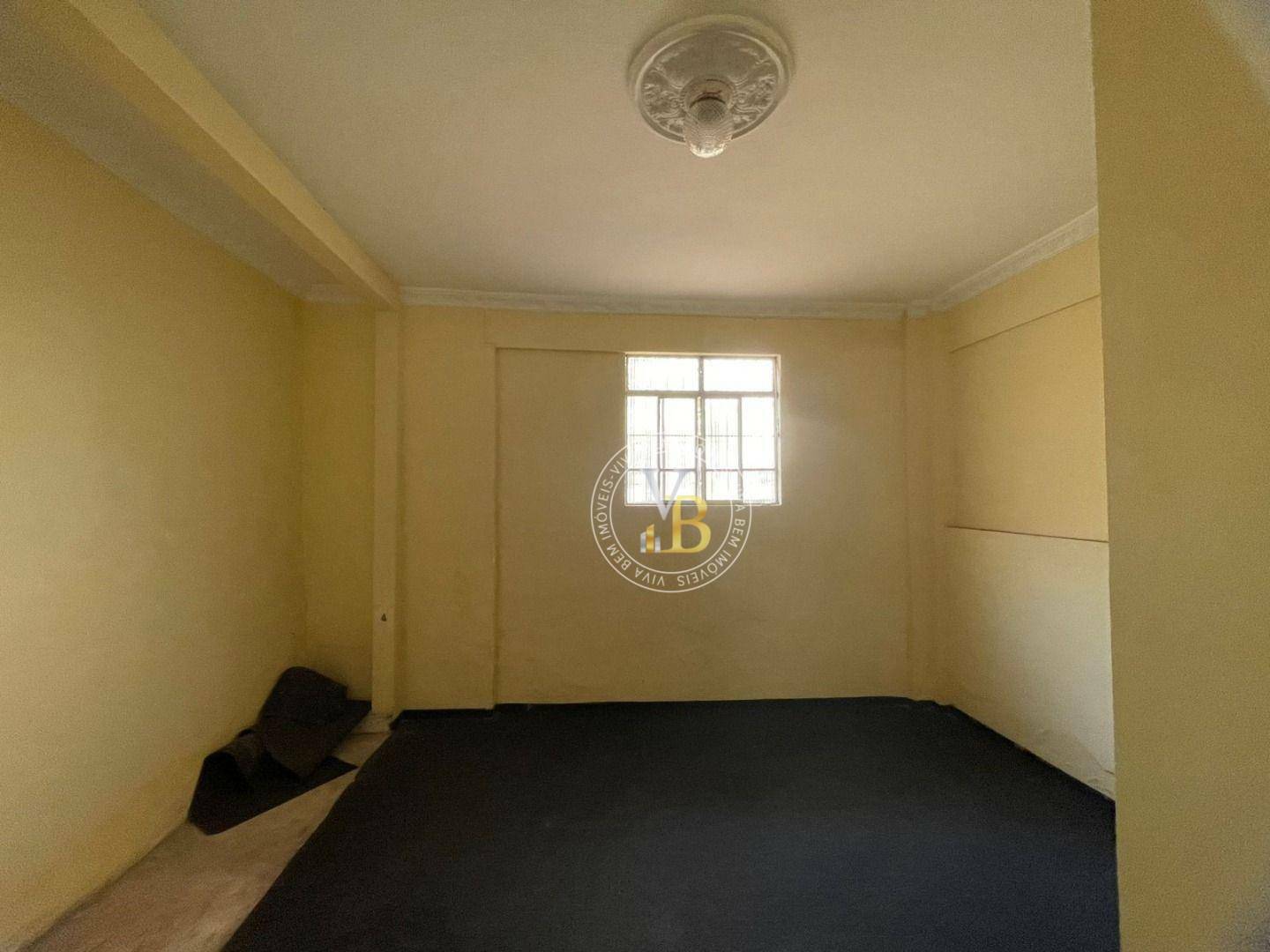 Casa à venda com 4 quartos, 240m² - Foto 16