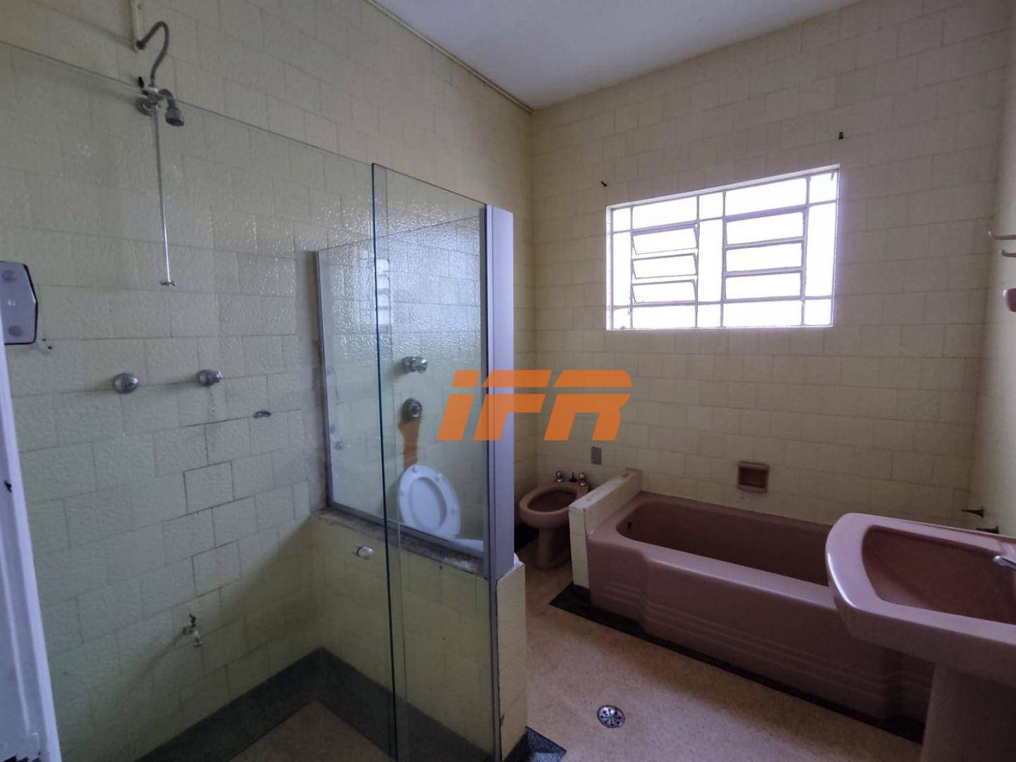 Sobrado à venda com 4 quartos, 400m² - Foto 14