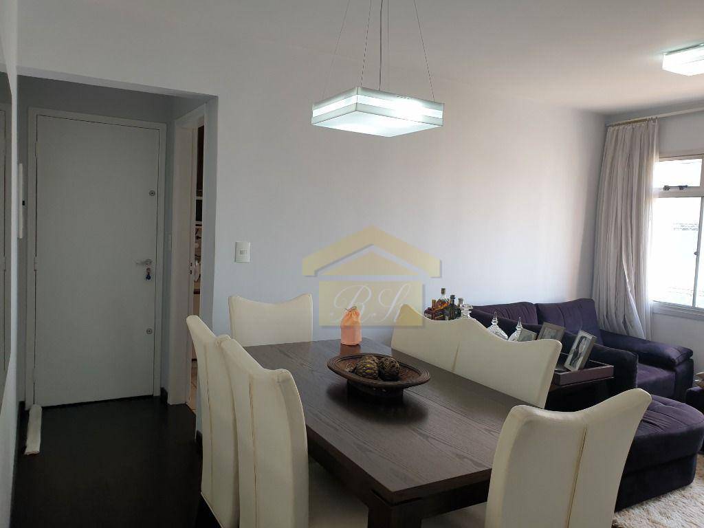 Apartamento à venda com 2 quartos, 67m² - Foto 3