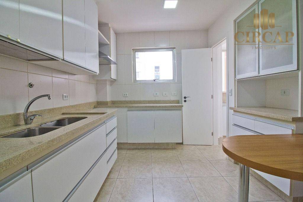 Apartamento à venda com 2 quartos, 100m² - Foto 6