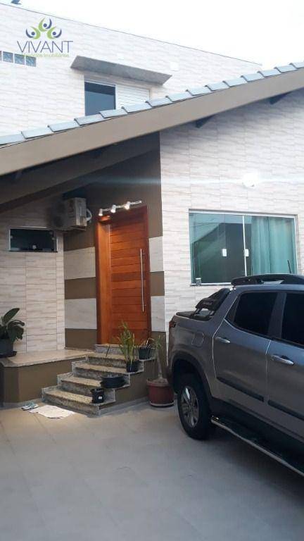 Sobrado à venda com 3 quartos, 140m² - Foto 1