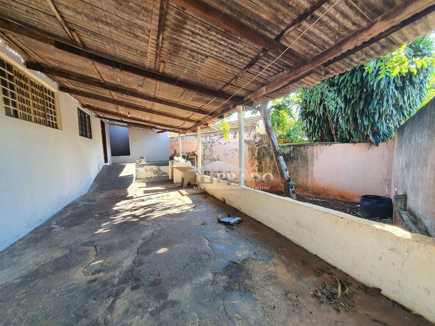 Casa para alugar com 3 quartos, 144m² - Foto 19