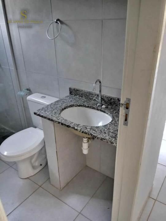 Casa à venda com 3 quartos, 250m² - Foto 12