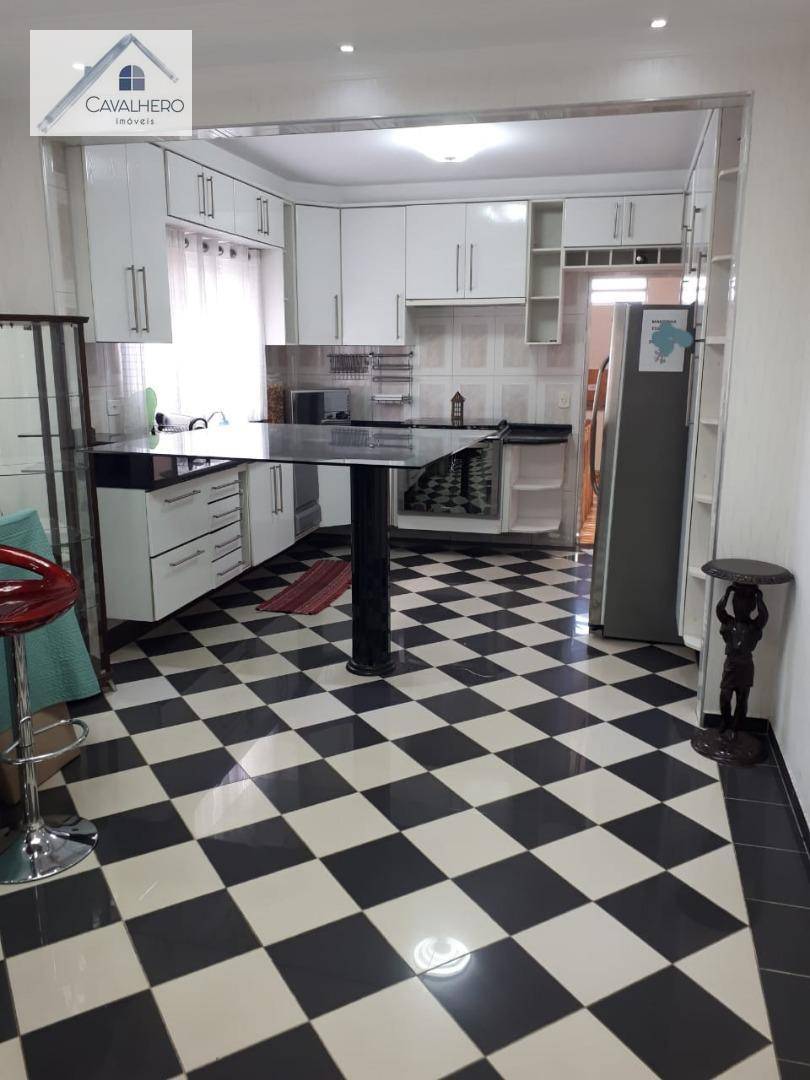 Sobrado à venda com 3 quartos, 300m² - Foto 5