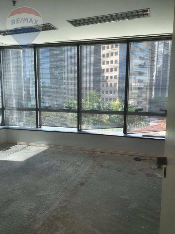 Prédio Inteiro para alugar, 30m² - Foto 46