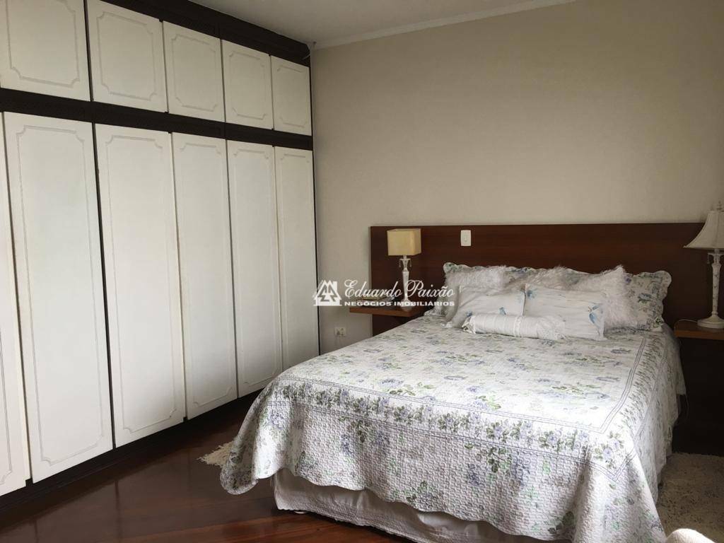 Casa à venda com 3 quartos, 280m² - Foto 15