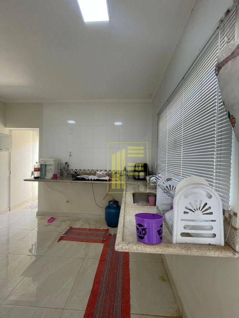 Casa, 3 quartos, 208 m² - Foto 6