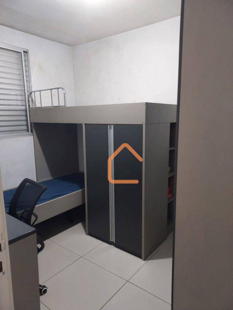 Apartamento para alugar com 2 quartos, 50m² - Foto 11