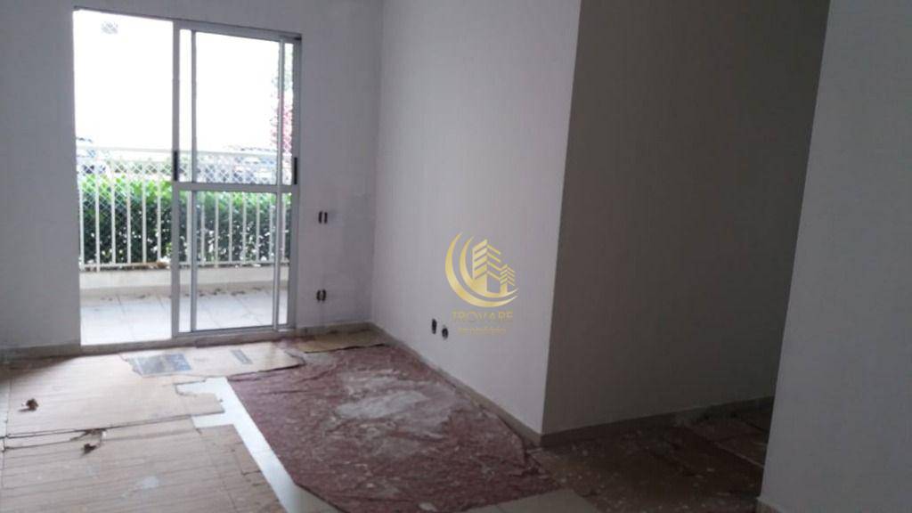 Apartamento à venda com 3 quartos, 78m² - Foto 18