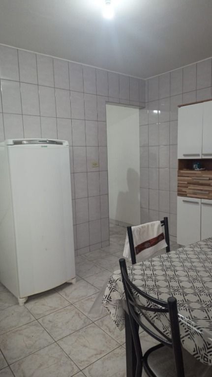 Casa à venda com 1 quarto, 80m² - Foto 11