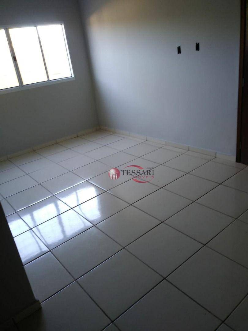 Apartamento à venda com 2 quartos, 44m² - Foto 14