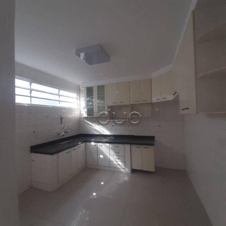 Casa para alugar com 3 quartos, 178m² - Foto 19