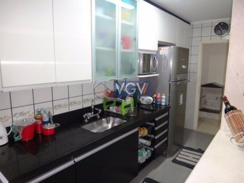 Apartamento à venda com 3 quartos, 90m² - Foto 5