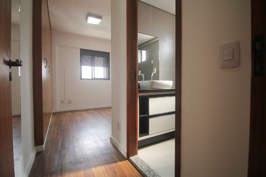 Apartamento para alugar com 2 quartos, 80m² - Foto 27